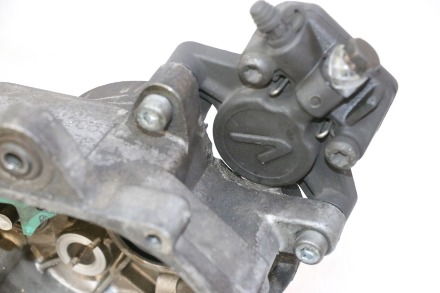 photo de CARTER BAS MOTEUR PEUGEOT ELYSTAR 50 (2002 - 2014) - Dettagli dei punti di fissaggio