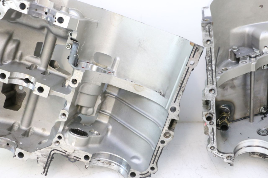 photo de CARTER MOTORE KAWASAKI ER-6 ER6 N 650 (2005 - 2009) - Focus sulla struttura