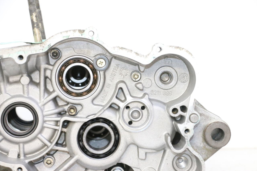 photo de CARTER MOTORE APRILIA ETX 125 (1998 - 2002) - Altra vista dell'articolo