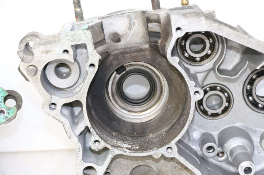 photo de CARTER MOTORE APRILIA ETX 125 (1998 - 2002) - Focus sulla struttura