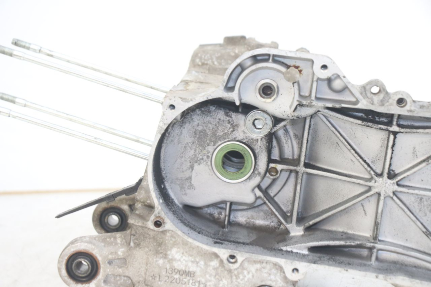 photo de CARTER BAS MOTEUR JM MOTORS EVOLIS 4T 50 (2018 - 2022) - Vista d'insieme del prodotto