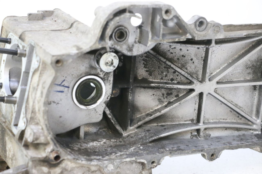 photo de CARTER MOTORE JM MOTORS F45i 4T 50 (2020 - 2023) - Marcature e riferimenti originali
