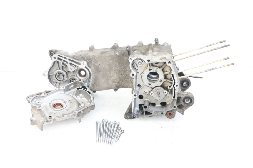 photo de CARTER MOTORE INFERIORE SYM FIDDLE 3 III 50 (2014 - 2020) - Zoom sui componenti