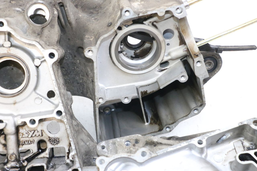 photo de CARTER MOTORE INFERIORE SYM FIDDLE 3 III 50 (2014 - 2020) - Primo piano ad alta risoluzione