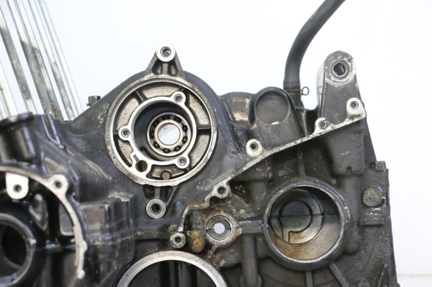 photo de CARTER MOTORE YAMAHA FJ 36Y 1100 (1984 - 1985) - Zoom sui componenti