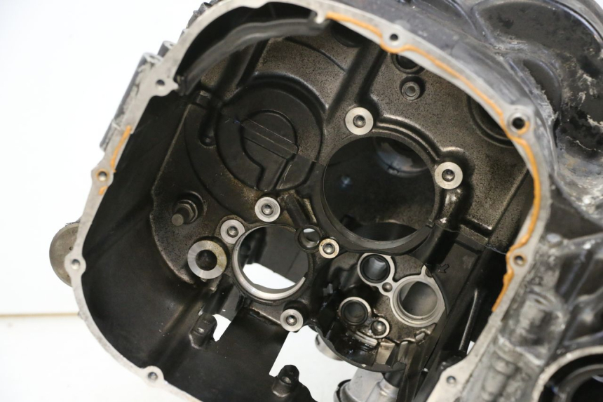 photo de CARTER MOTORE YAMAHA FJ 36Y 1100 (1984 - 1985) - Ricambio usato controllato