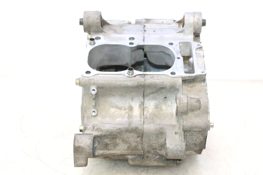 photo de CARTER MOTORE HONDA FJS SILVER WING SILVERWING 400 (2005 - 2008) - Primo piano tecnico