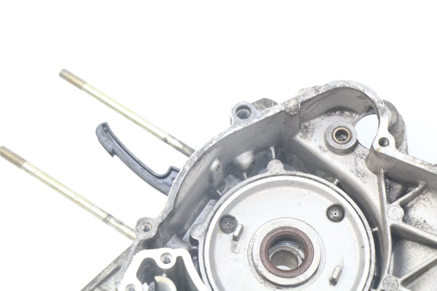 photo de CARTER MOTORE INFERIORE PIAGGIO FLY 125 (2005 - 2012) - Foto prodotto supplementare