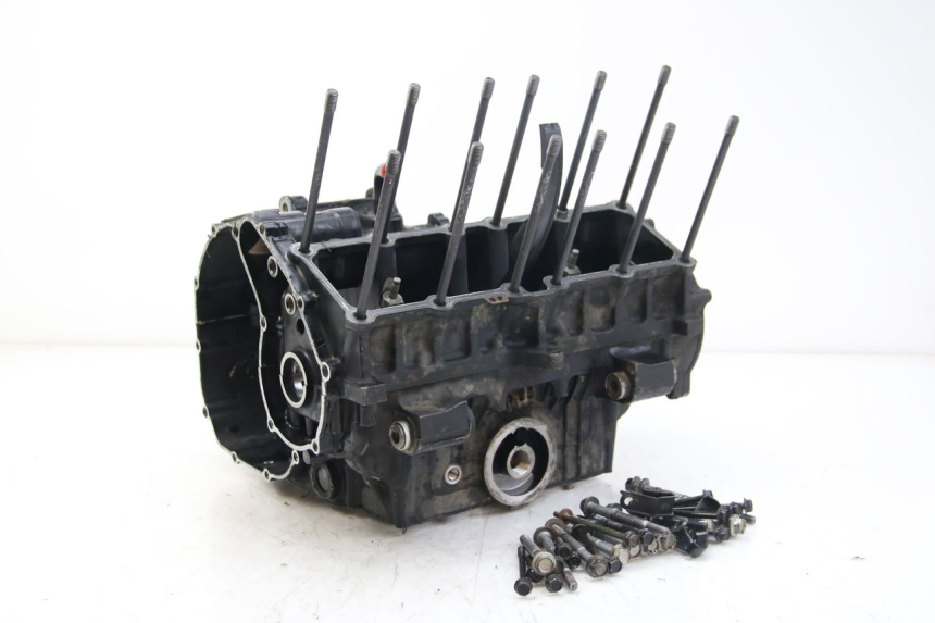 photo de CARTER MOTORE INFERIORE YAMAHA FZS FAZER 600 (2001 - 2003) - Vista principale