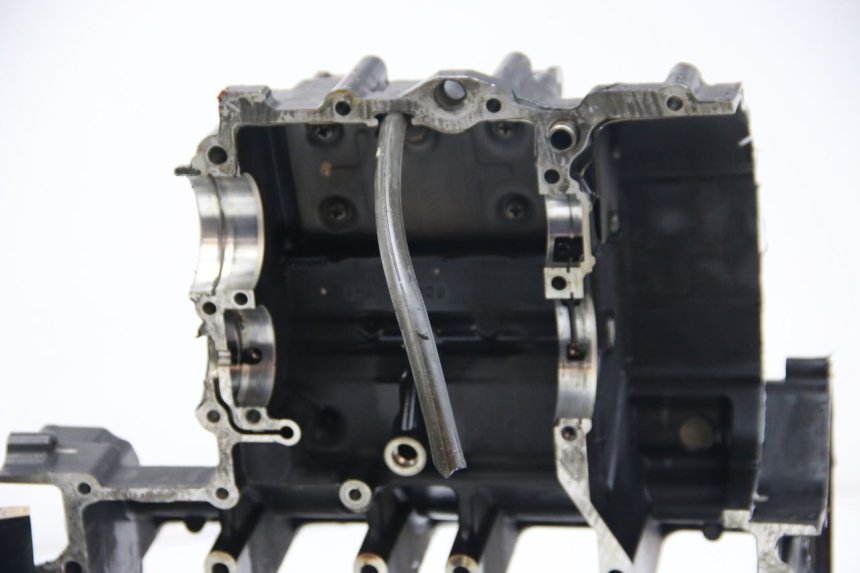 photo de CARTER MOTORE INFERIORE YAMAHA FZS FAZER 600 (2001 - 2003) - Zoom sullo stato d'uso