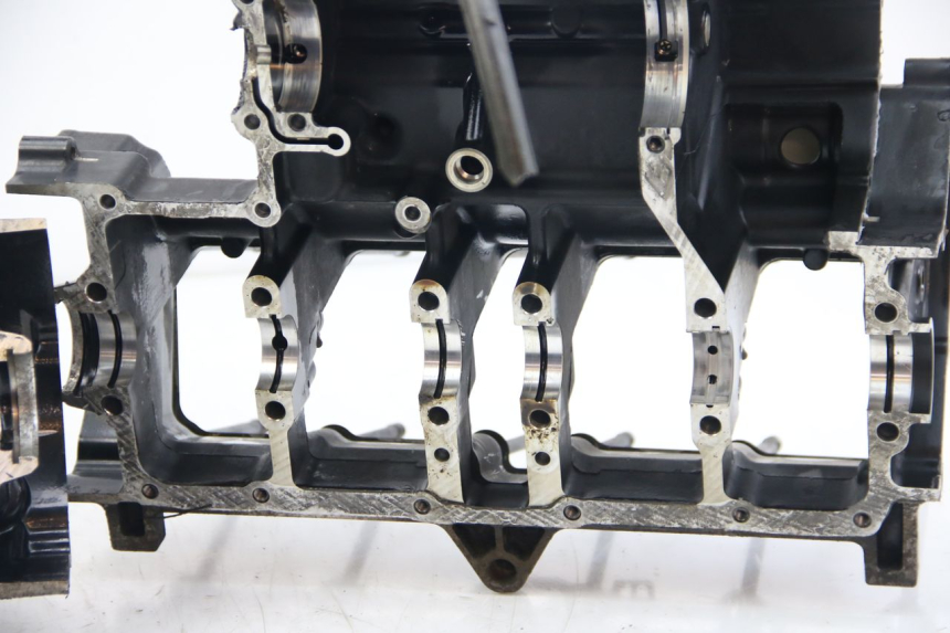 photo de CARTER MOTORE INFERIORE YAMAHA FZS FAZER 600 (2001 - 2003) - Altra angolazione