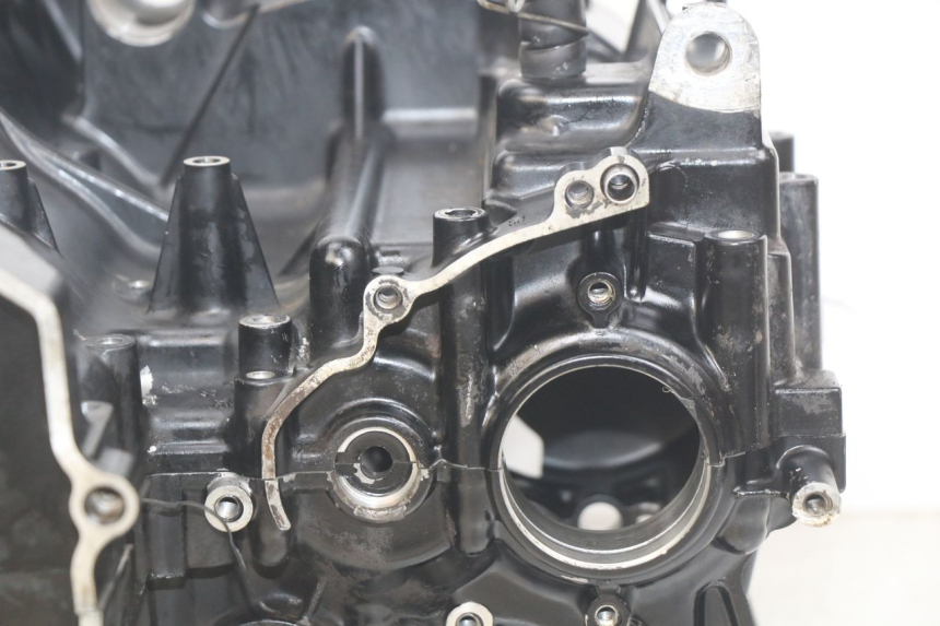 photo de CARTER BAS MOTEUR YAMAHA FZS FAZER 600 (1998 - 2001) - Altra vista dell'articolo