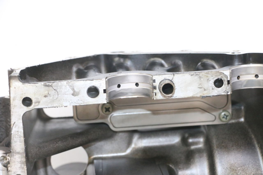 photo de CARTER MOTORE SUZUKI GS GSE 500 (2001 - 2003) - Focus sulla struttura