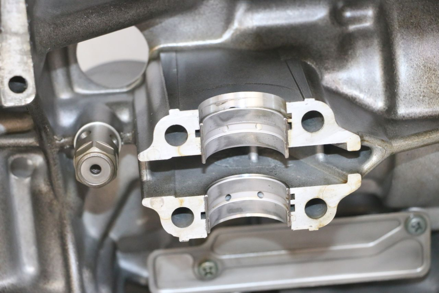 photo de CARTER MOTORE SUZUKI GS GSE 500 (2001 - 2003) - Angolazione alternativa