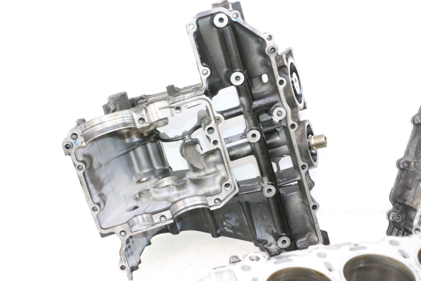 photo de CARTER MOTORE INFERIORE SUZUKI GSR 600 (2005 - 2012) - Vista d'insieme del prodotto