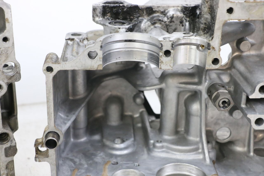 photo de CARTER MOTORE SUZUKI GSX E 250 (1982 - 1983) - Ispezione visiva dettagliata