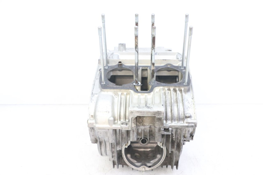 photo de CARTER MOTORE SUZUKI GSX E 250 (1982 - 1983) - Vista d'insieme del prodotto