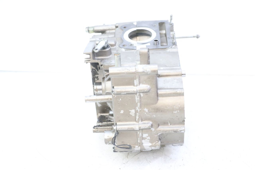 photo de CARTER MOTORE HYOSUNG GTR 125 (2006 - 2008) - Altra angolazione