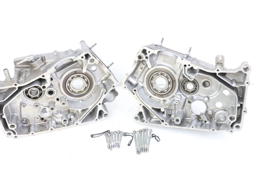 photo de CARTER MOTORE HYOSUNG GTR 125 (2006 - 2008) - Marcature e riferimenti originali