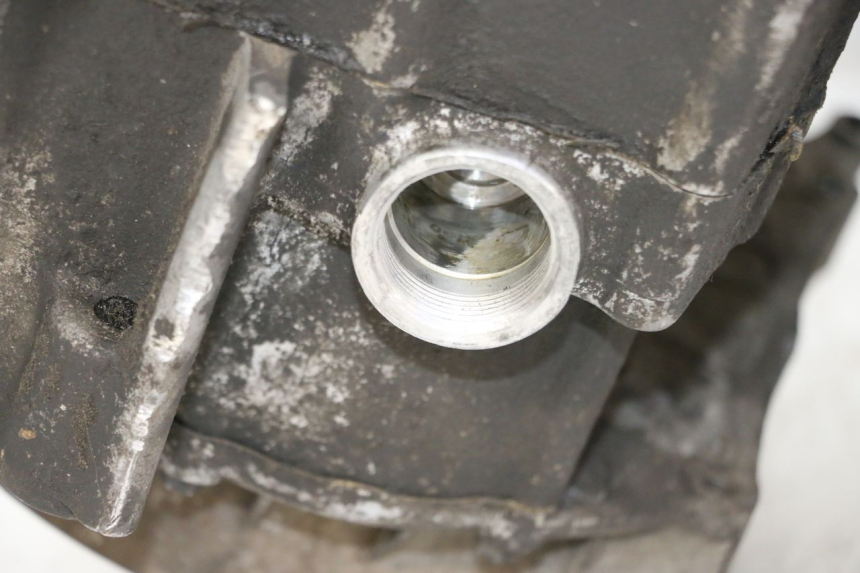 photo de CARTER MOTORE DAELIM HISTORY 125 (2001 - 2002) - Dettagli dei punti di fissaggio