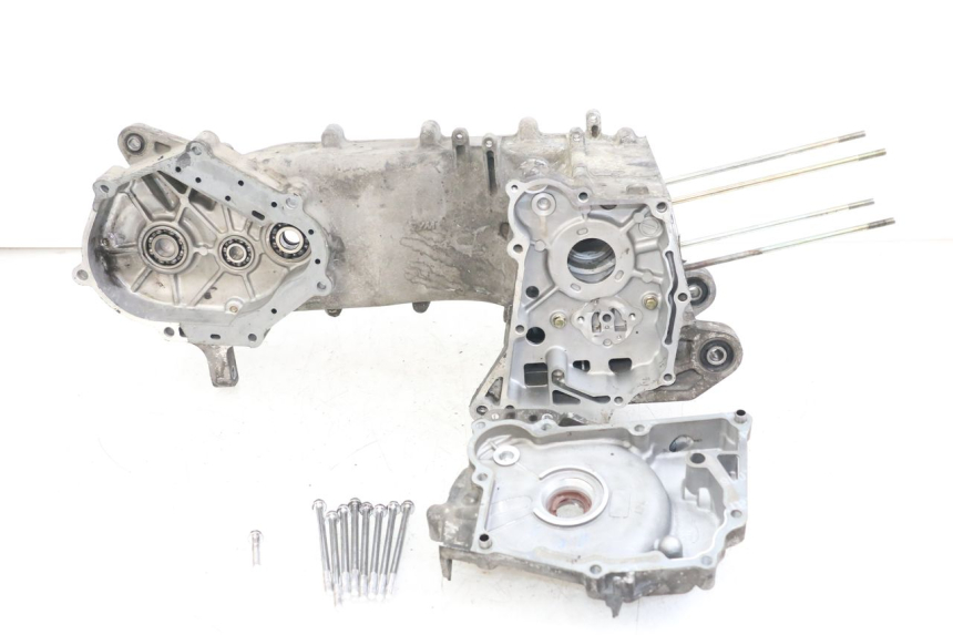 photo de CARTER BAS MOTEUR SYM JET 14 4T 50 (2018 - 2022) - Focus sulla struttura