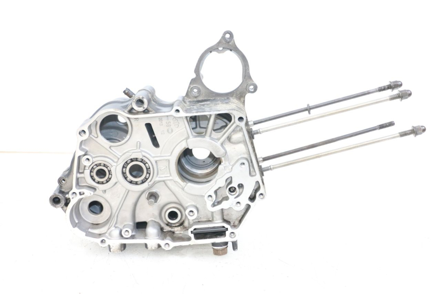 photo de CARTER MOTORE KYMCO K-PW K-PIPE 50 (2012 - 2017) - Dettagli dei punti di fissaggio