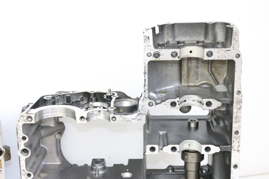 photo de CARTER MOTORE KAWASAKI GTR 1000 (1994 - 2004) - Caratteristiche distintive