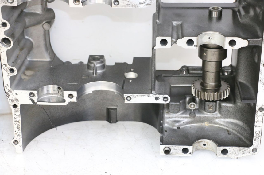 photo de CARTER MOTORE KAWASAKI GTR 1000 (1994 - 2004) - Zoom sui componenti