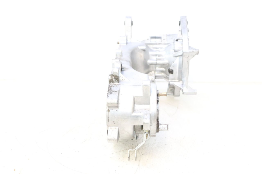 photo de CARTER MOTORE PEUGEOT KISBEE 2T 50 (2018 - 2022) - Ricambio usato controllato