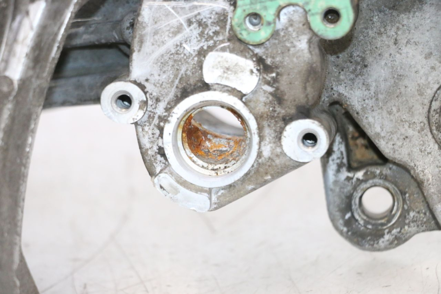 photo de CARTER BAS MOTORE PEUGEOT KISBEE 2T 50 (2010 - 2017) - Dettaglio del componente