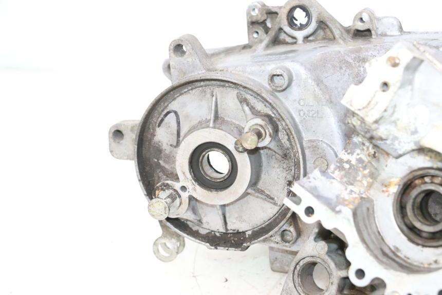 photo de CARTER BAS MOTORE PEUGEOT KISBEE 2T 50 (2010 - 2017) - Altra angolazione
