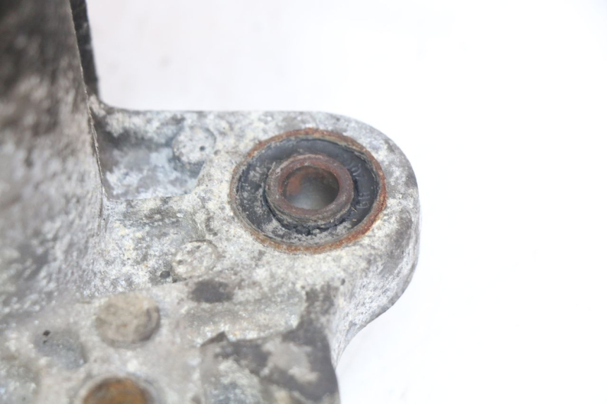 photo de CARTER BAS MOTEUR PEUGEOT KISBEE 4T 50 (2018 - 2022) - Altra angolazione