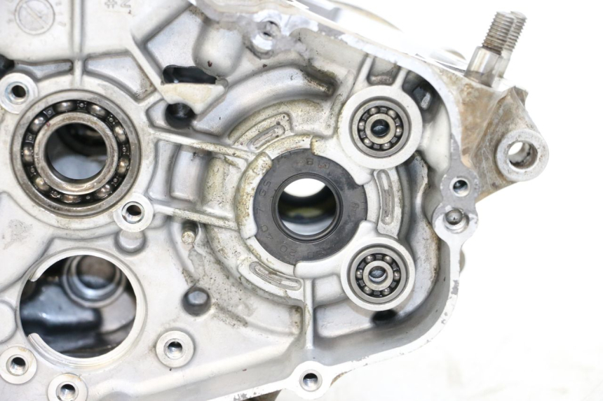 photo de CARTER BAS MOTEUR KAWASAKI KX 85 (2014 - 2021) - Stato della superficie e materiale