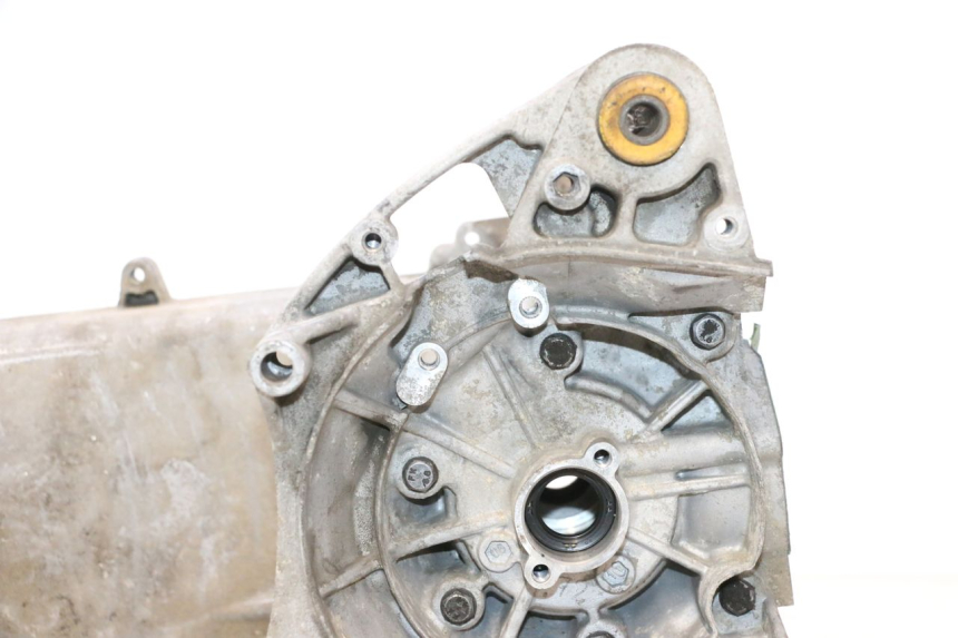 photo de CARTER BAS MOTEUR PEUGEOT LUDIX 50 (2005 - 2007) - Ispezione visiva dettagliata