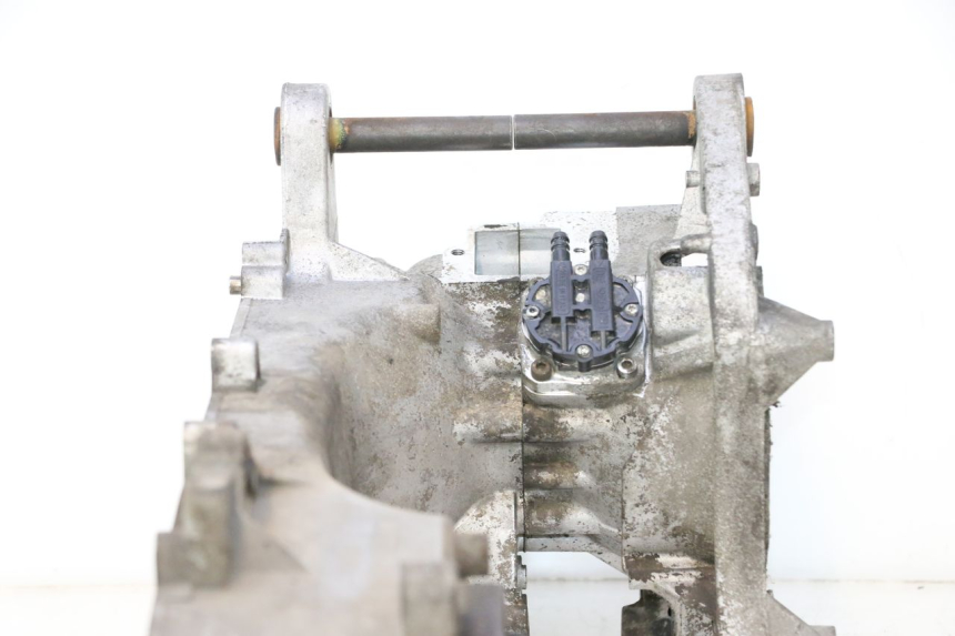 photo de CARTER MOTORE PEUGEOT LUDIX ONE 14P 50 (2004 - 2013) - Caratteristiche distintive