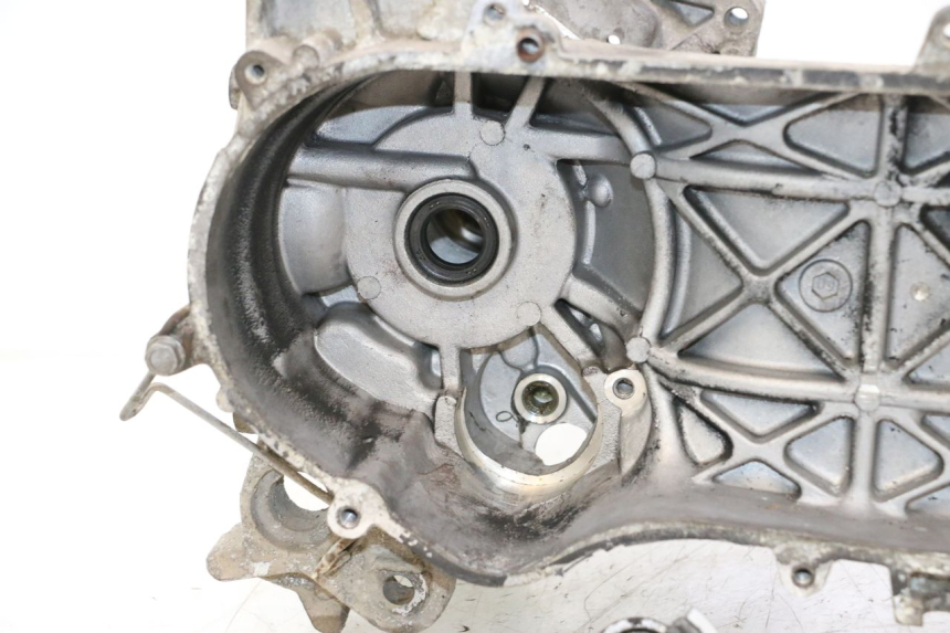 photo de CARTER MOTORE PEUGEOT LUDIX ONE 50 (2004 - 2013) - Zoom sui componenti