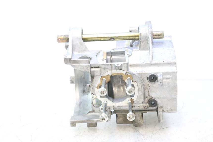 photo de CARTER MOTORE MBK MACH G AC 50 (2002 - 2014) - Ispezione visiva dettagliata