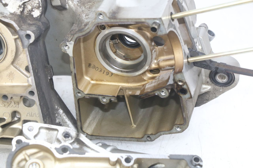 photo de CARTER BAS MOTEUR SYM MIO 50 (2011 - 2017) - Vista principale