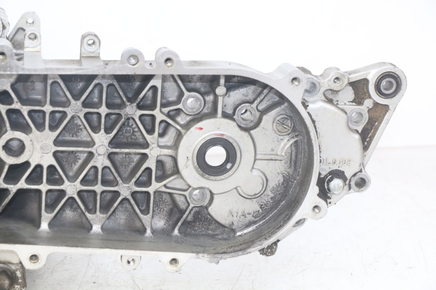 photo de CARTER BAS MOTEUR SYM MIO 50 (2011 - 2017) - Ricambio usato controllato