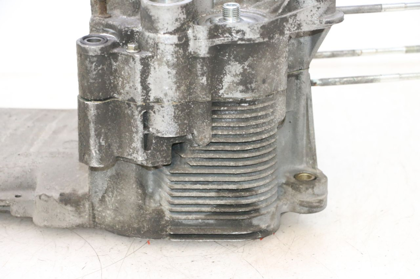 photo de CARTER MOTORE PIAGGIO MP3 LT 300 (2010 - 2016) - Primo piano tecnico