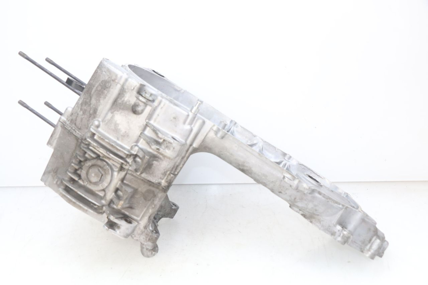 photo de CARTER MOTORE INFERIORE YAMAHA N-MAX NMAX 125 (2017 - 2020) - Primo piano tecnico