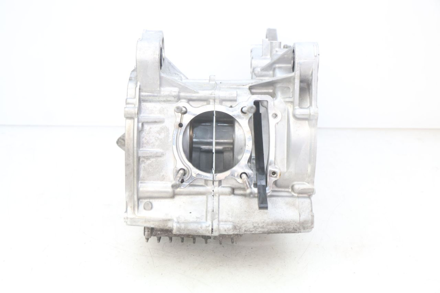 photo de CARTER MOTORE INFERIORE YAMAHA N-MAX NMAX 125 (2017 - 2020) - Vista d'insieme del prodotto