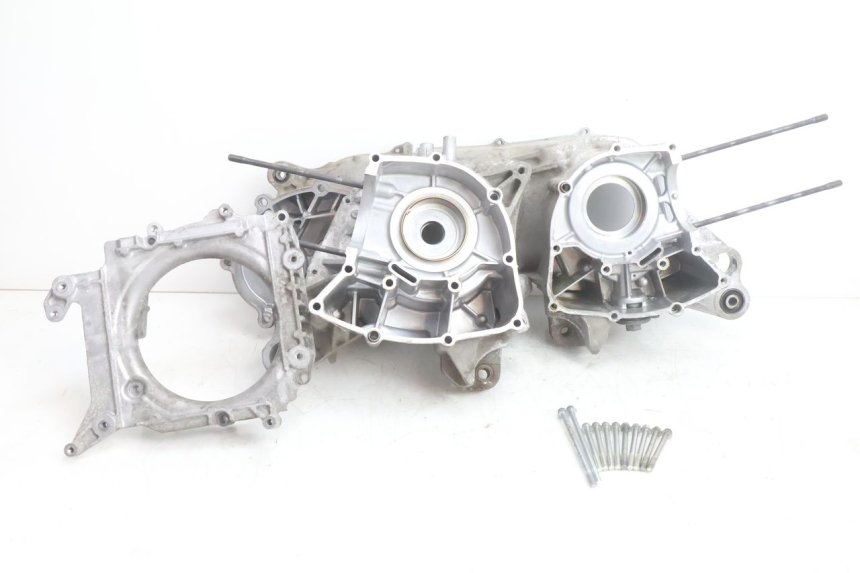 photo de CARTER MOTORE YAMAHA N-MAX NMAX 125 (2021 - 2024) - Altra vista dell'articolo