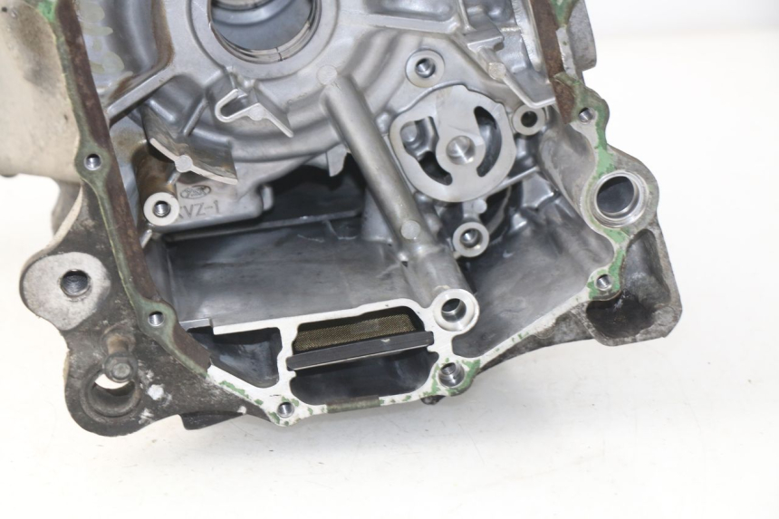 photo de CARTER MOTORE HONDA NSS EX FORZA 250 (2005 - 2013) - Caratteristiche distintive