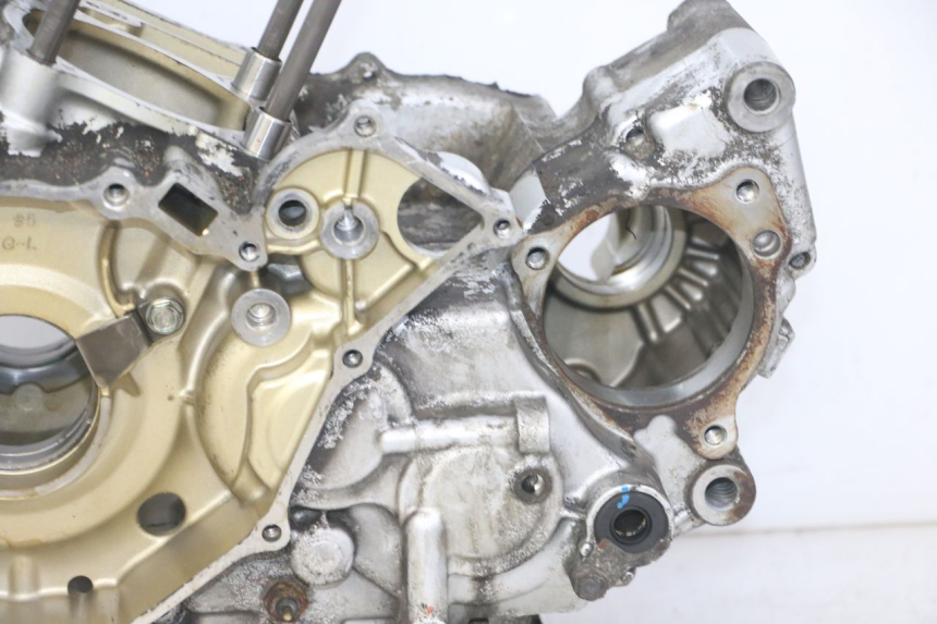 photo de CARTER MOTORE HONDA NTV DEAUVILLE ABS 700 (2007 - 2016) - Primo piano tecnico