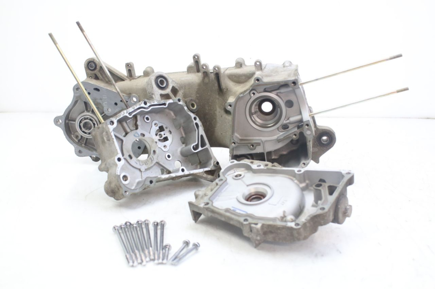 photo de CARTER BAS MOTEUR SYM ORBIT 2 4T 50 (2018 - 2022) - Vista principale