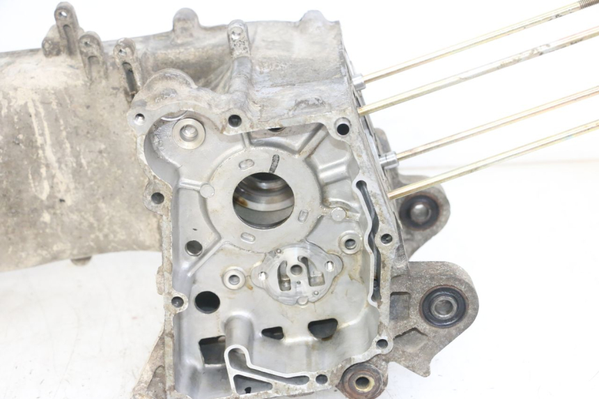 photo de CARTER MOTORE SYM ORBIT 2 4T 50 (2008 - 2017) - Vista principale