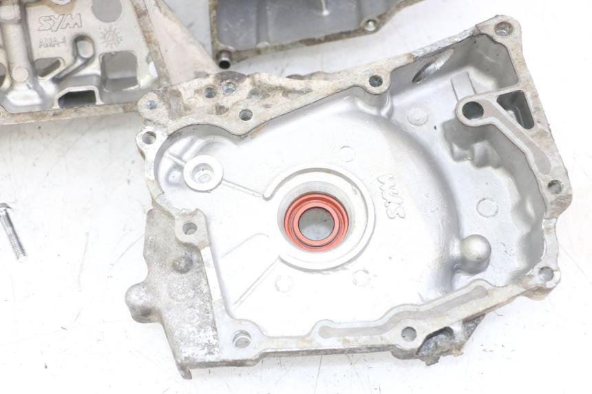 photo de CARTER MOTORE SYM ORBIT 2 4T 50 (2008 - 2017) - Altra angolazione