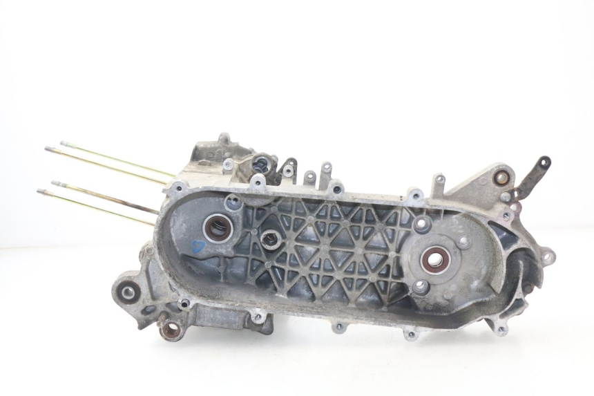 photo de CARTER MOTORE INFERIORE SYM ORBIT 2 50 (2008 - 2014) - Vista principale