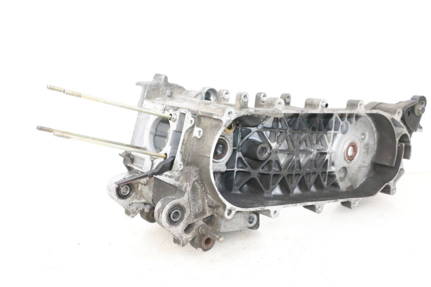 photo de CARTER BAS MOTORE SYM ORBIT III 3 4T 50 (2018 - 2021) - Dettaglio del componente